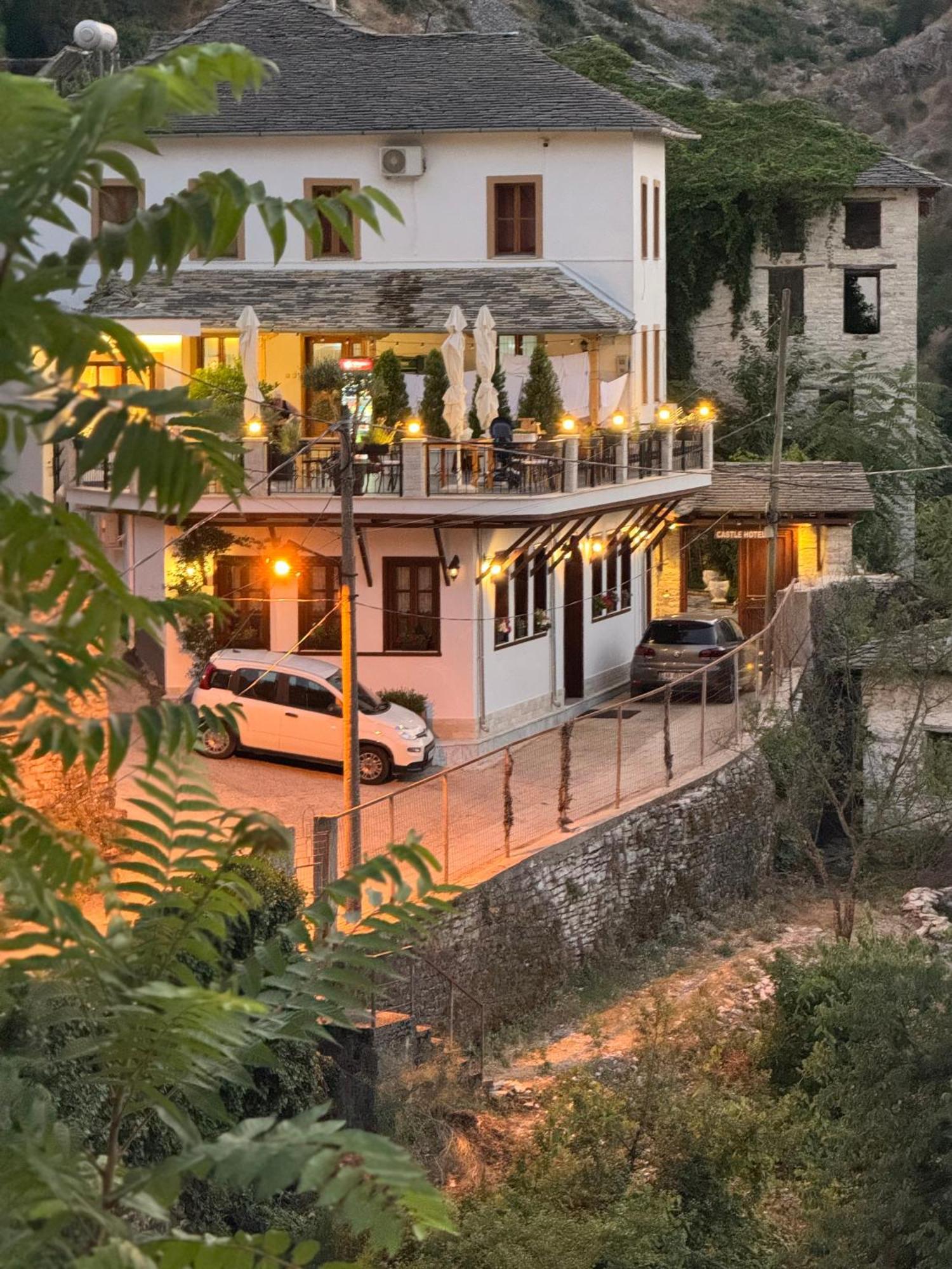 Castle Hotel Gjirokaster Exterior photo